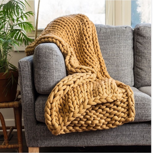 Donna Sharp Other - Donna Sharp Chunky Knit Throw 40x50